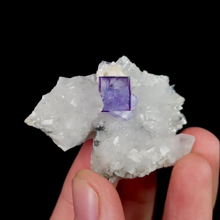 Natural Purple Cubic Fluorite, Mineral Specimen: Yaogangxian,Hunan (45*35*10MM) - image 3