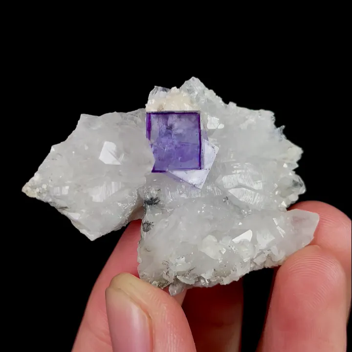 Natural Purple Cubic Fluorite, Mineral Specimen: Yaogangxian,Hunan (45*35*10MM) - image 4