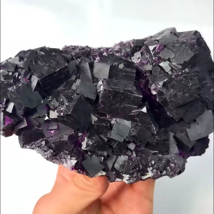 Natural Purple Cubic Fluorite, Mineral Specimen: Zhejiang,China (140*90*40MM) - image 3