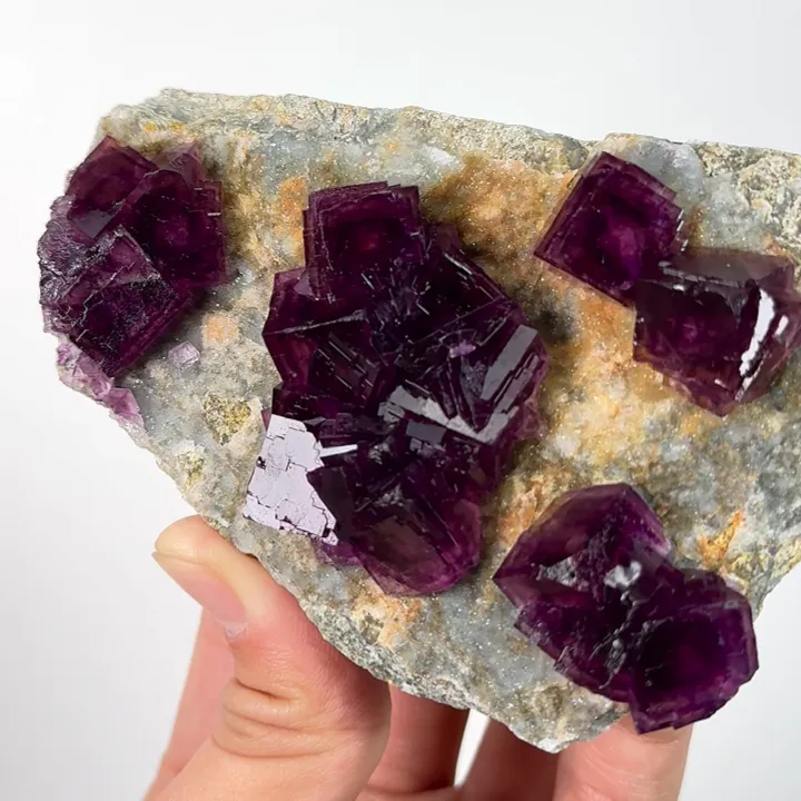 Natural Purple Cubic Fluorite, Mineral Specimen:Anhui,China (105*70*30MM) - image 2