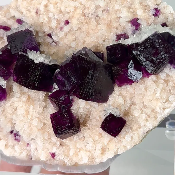 Natural Purple Cubic Fluorite, Mineral Specimen:Anhui,China (125*90*40MM) image