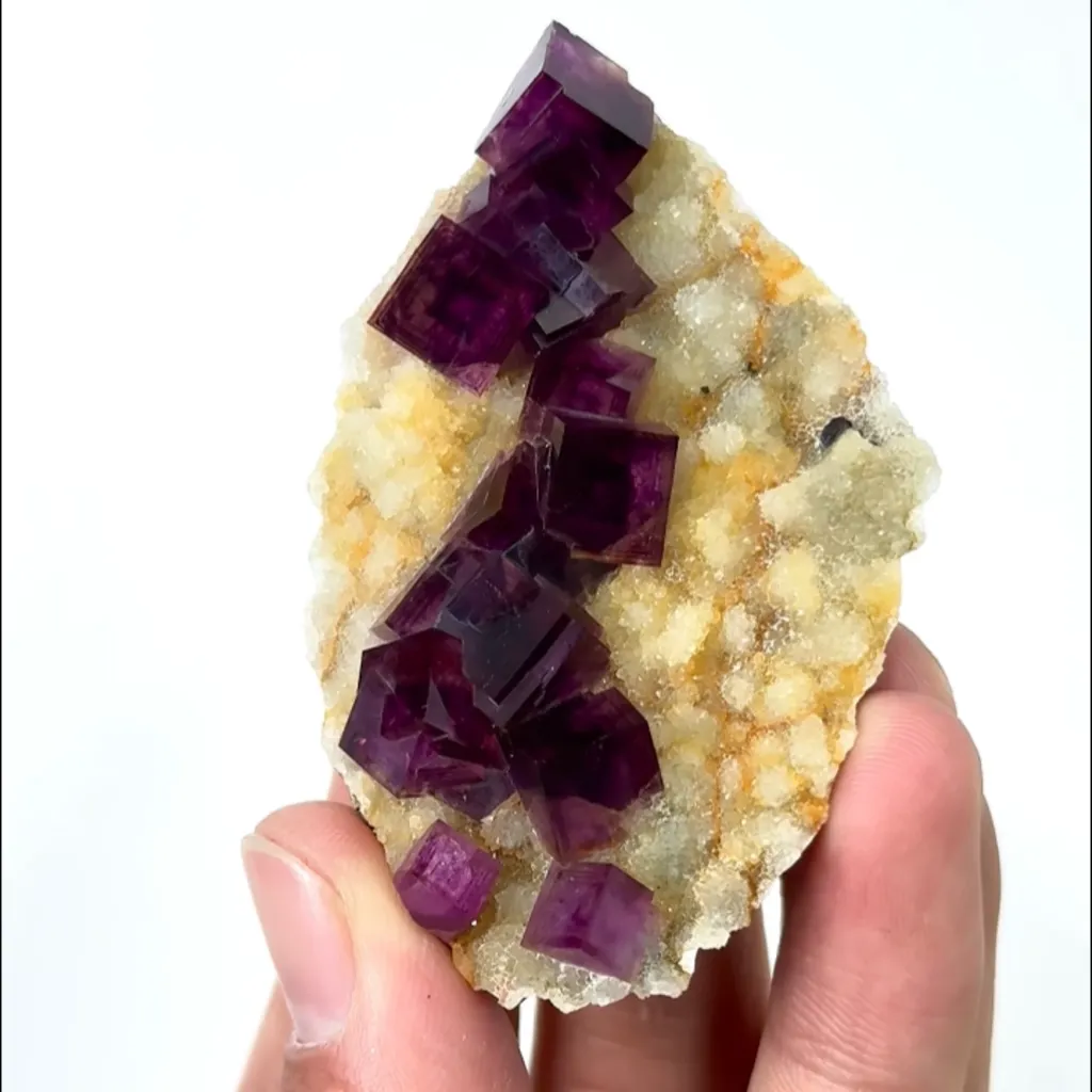 Natural Purple Cubic Fluorite, Mineral Specimen:Anhui,China (40*65*15MM) image