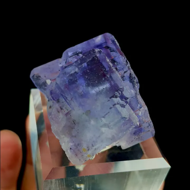 Natural Purple Cubic Fluorite, Mineral Specimen:Fujian,China (35*30*30MM) image