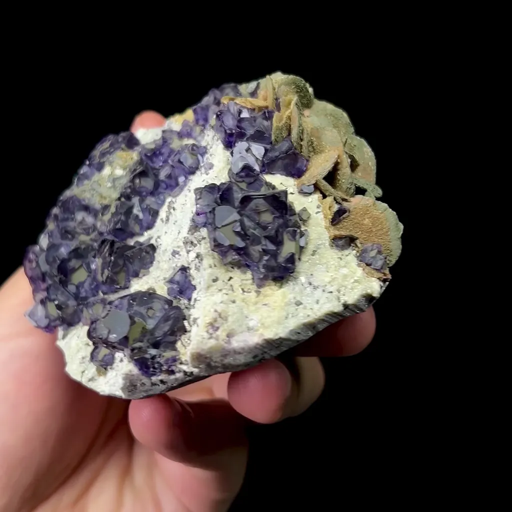 Natural Purple Cubic Fluorite Mineral Specimen,High Quality Specimen,YINDU,INNER MONGOLIA,CHINA(75*85*35mm) - image 8