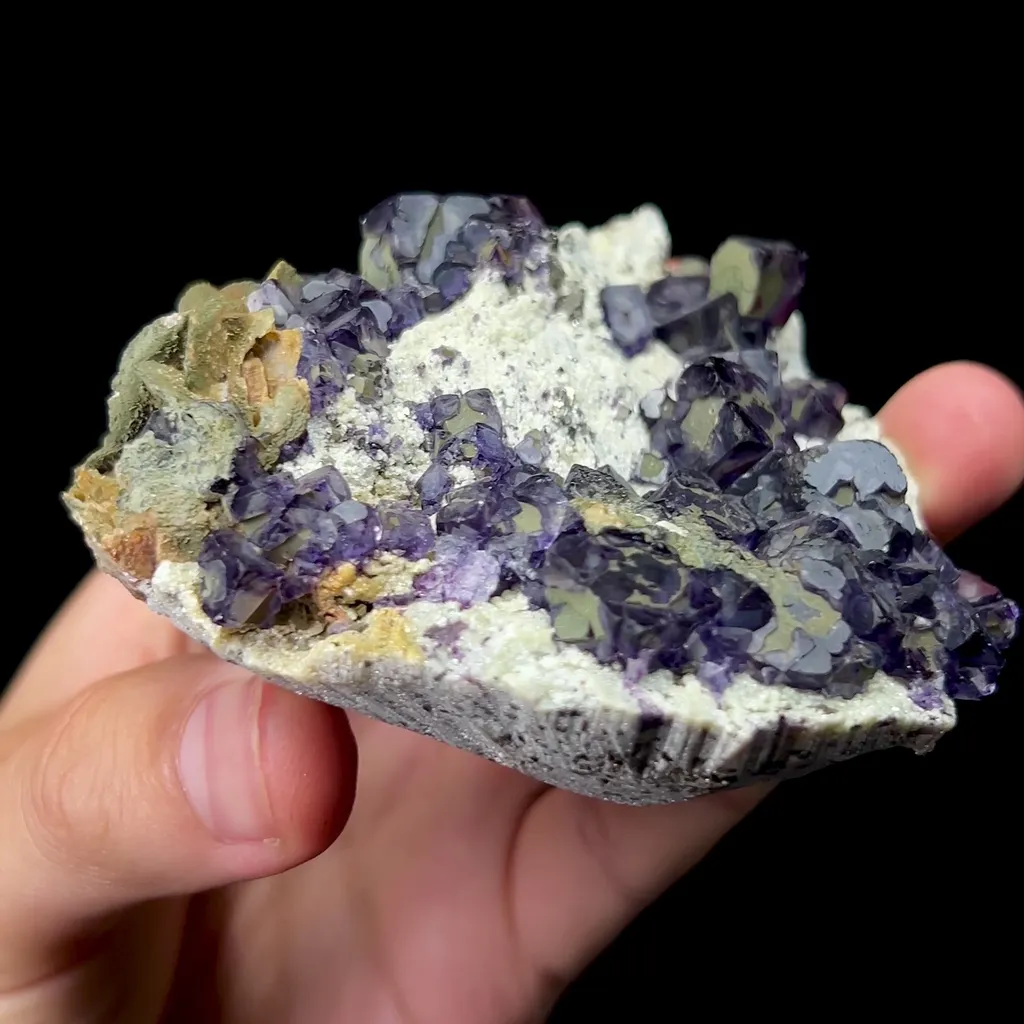 Natural Purple Cubic Fluorite Mineral Specimen,High Quality Specimen,YINDU,INNER MONGOLIA,CHINA(75*85*35mm) - image 7