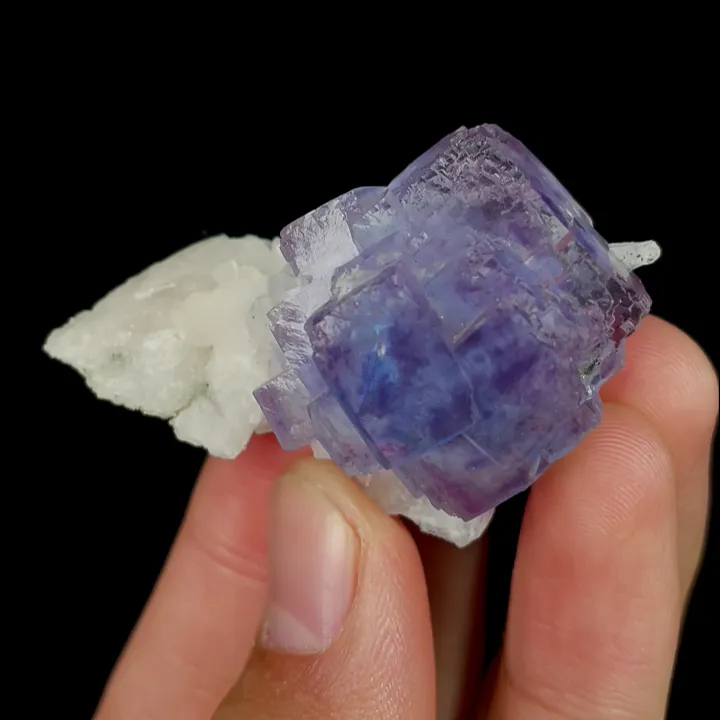 Natural Purple Cubic Fluorite, Mineral Specimen:Yaogangxian,Hunan (30*50*20MM) - image 4