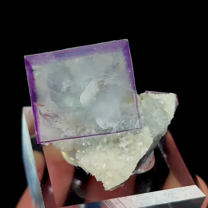Natural Purple Cubic Fluorite, Mineral Specimen:Yaogangxian,Hunan (35*25*40MM) - image 5