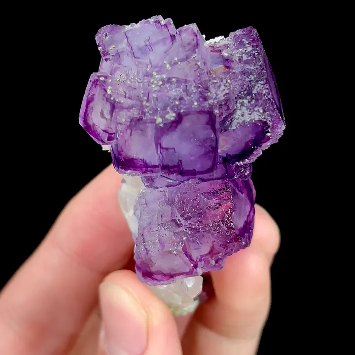 Natural Purple Cubic Fluorite, Mineral Specimen:Yaogangxian,Hunan (35*60*25MM) - image 4