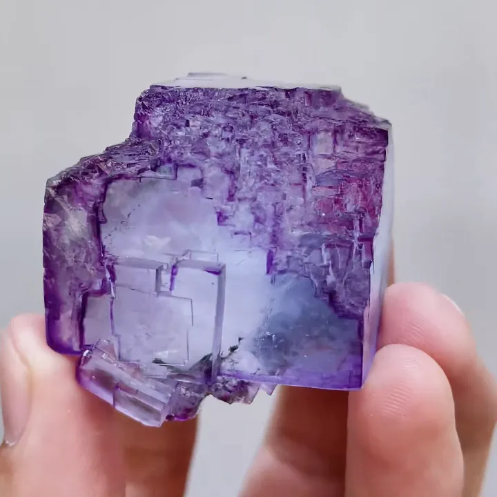 Natural Purple Cubic Fluorite, Mineral Specimen:Yaogangxian,Hunan （40*40*35mm） image