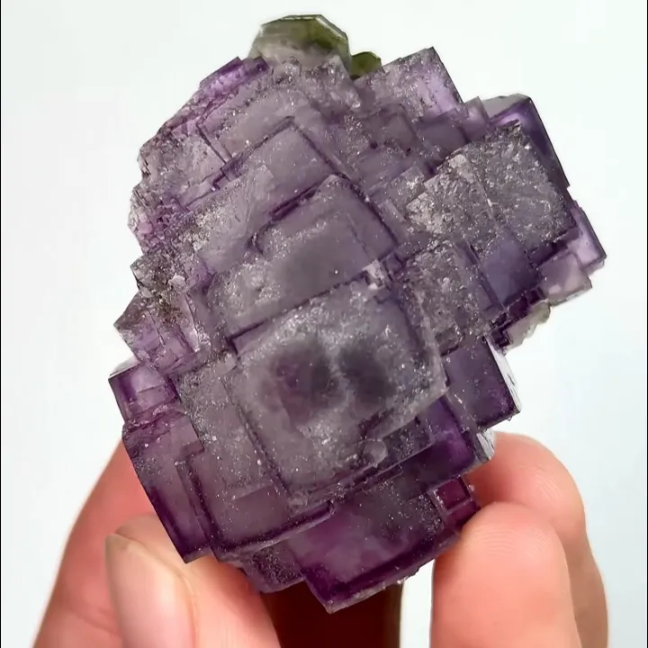 Natural Purple Cubic Fluorite, Mineral Specimen:Yaogangxian,Hunan (40*40*40MM) - image 3