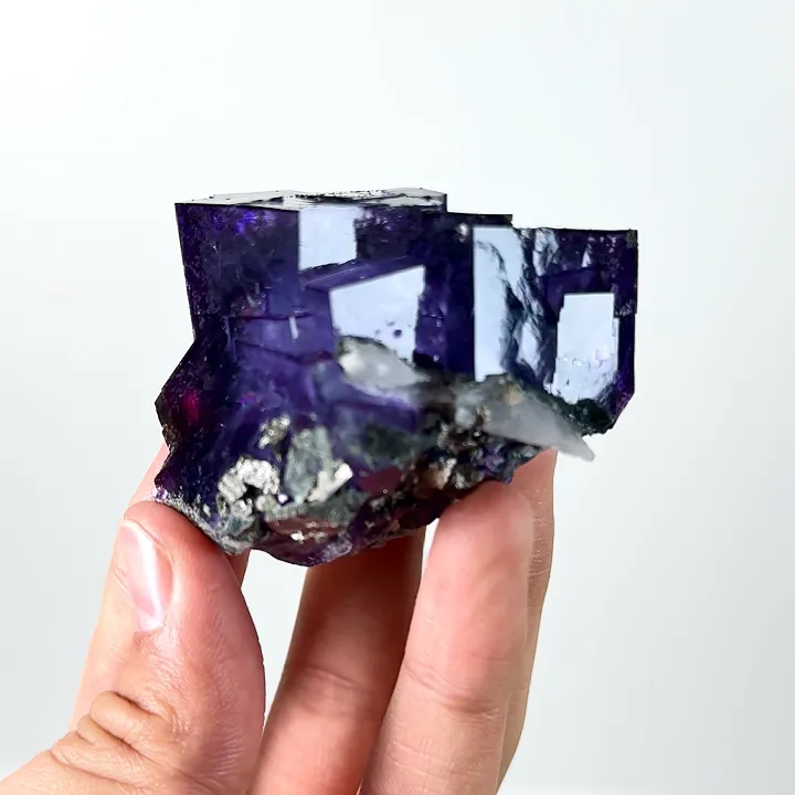 Natural Purple Cubic Fluorite, Mineral Specimen:Yaogangxian,Hunan (40*45*40MM) - image 4