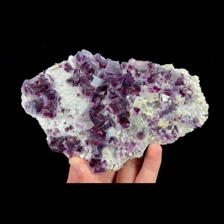 Natural Purple Cubic Fluorite, Mineral Specimen:Yindu,Inner Mongolia (155*95*20MM) image