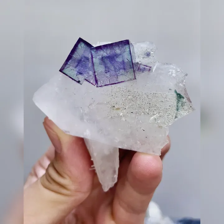 Natural Purple Cubic Fluorite & Quartz, Mineral Specimen: Yaogangxian,Hunan (60*65*25mm) - image 7