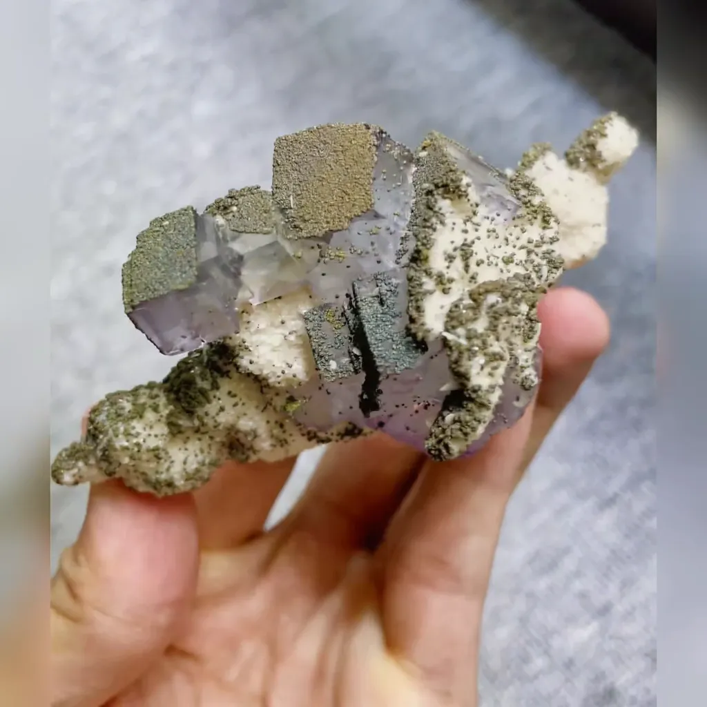 Natural Purple Cubic Fluorite with Pyrite and Dolomite Symbiosis comes from Yaogangxian,Hunan 100*75*45MM - image 3