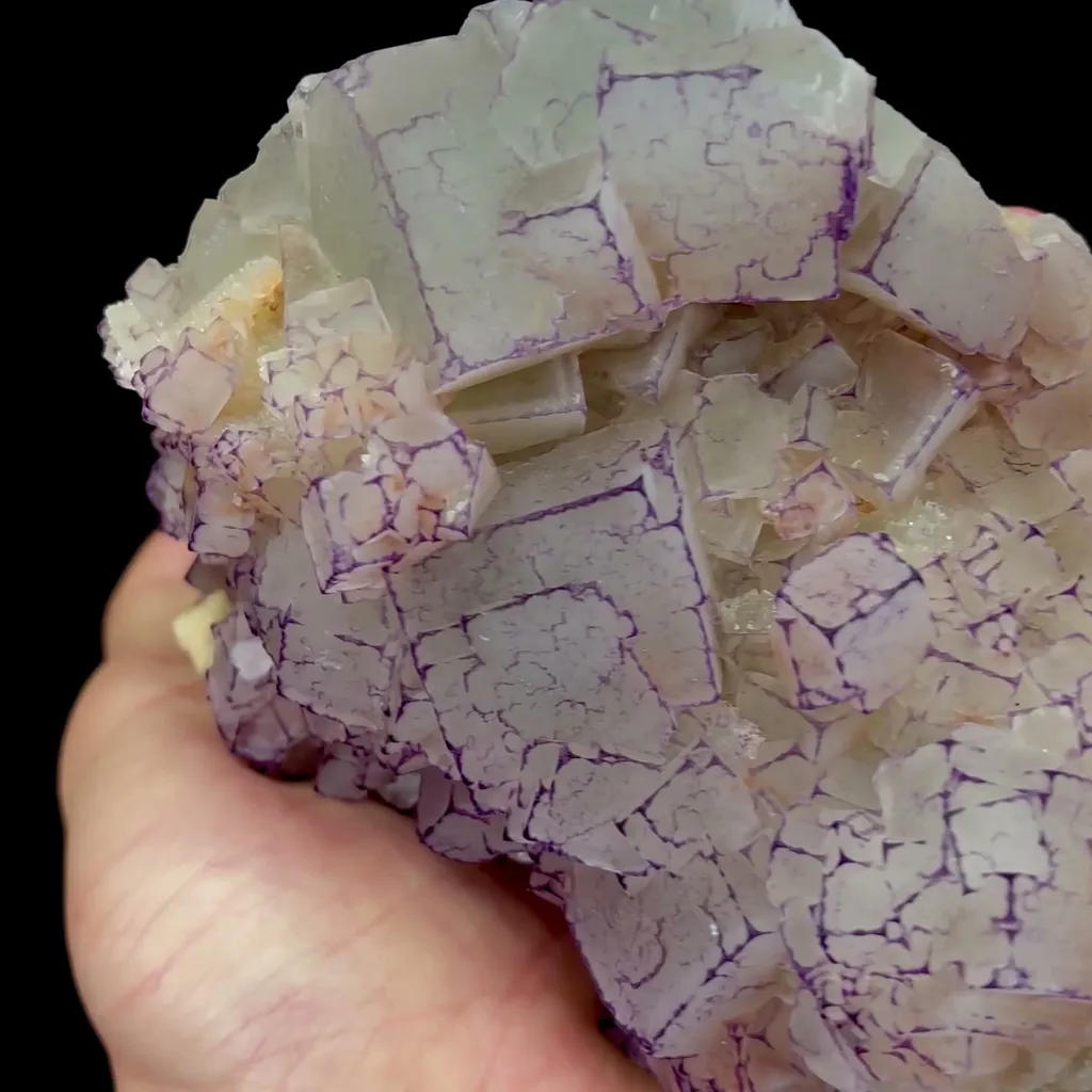 Natural Purple-Edged Fluorite Mineral Specimen,High Quality Specimen,GUIZHOU,CHINA(145*97*52mm) - image 3