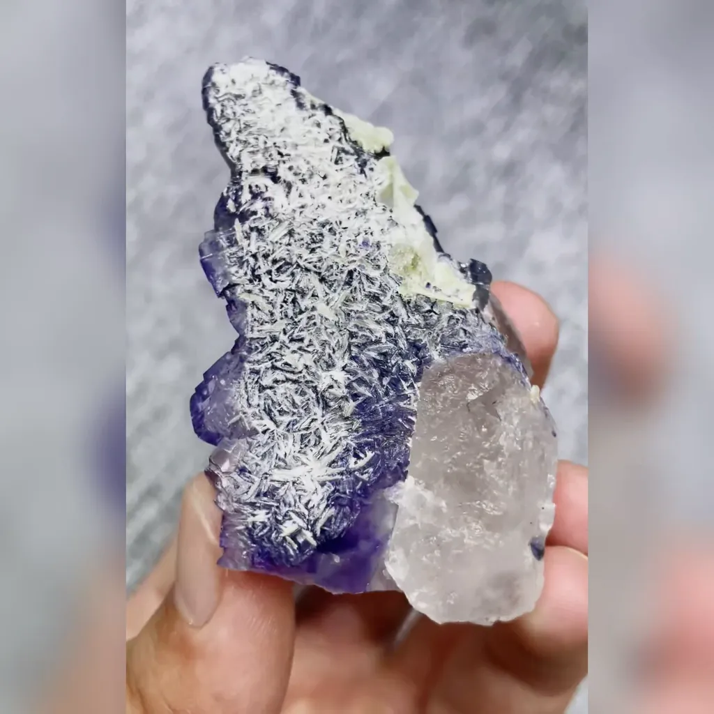 Natural Purple Fluorite and Bismuthinite Symbiosis 35*60*15MM - image 3