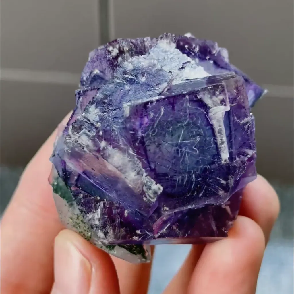 Natural Purple Fluorite and Bismuthinite Symbiosis comes from Yaogangxian,Hunan 45*50*45MM - image 2
