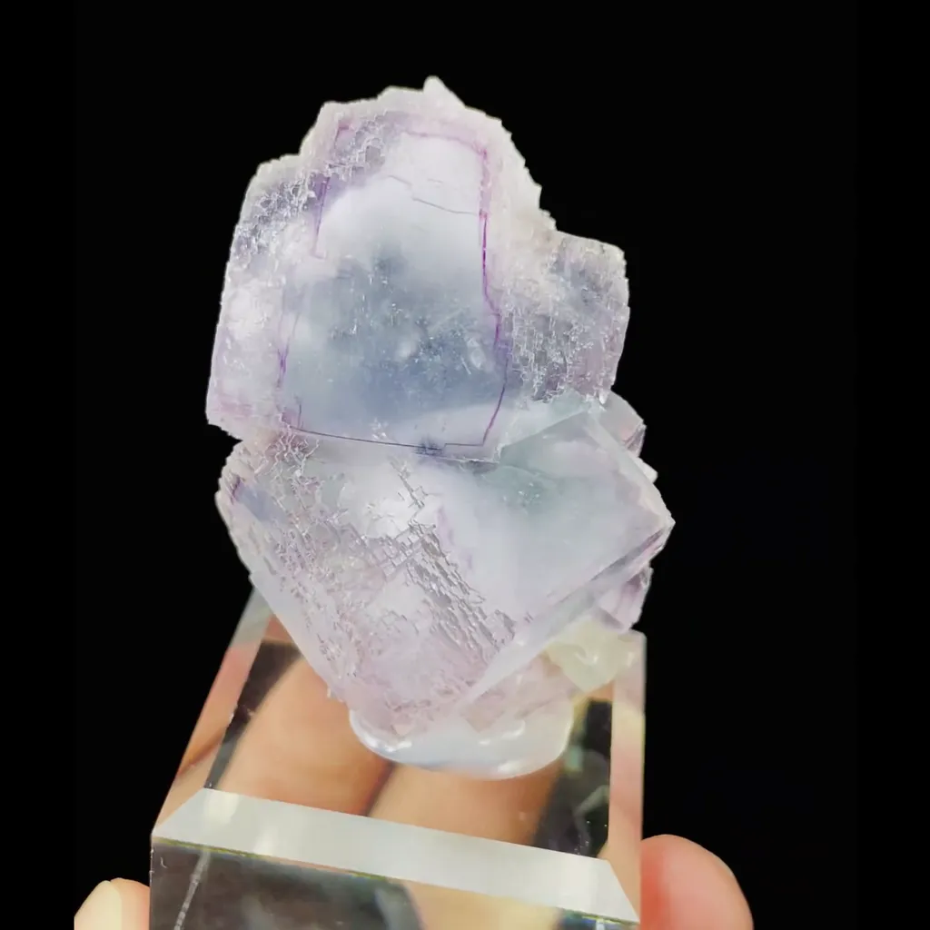 Natural Purple Fluorite and Black Wolframite Symbiosis comes from Yaogangxian,Hunan 40*35*40MM - image 3