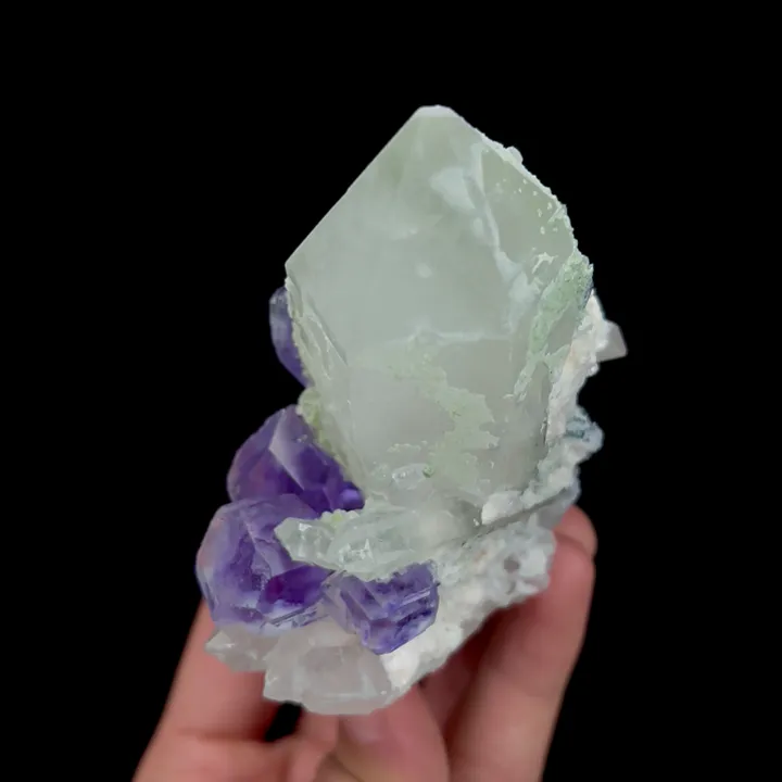 Natural Purple Fluorite and Clear Quartz Cluster, Mineral Specimen:Shizhuyuan,Hunan (45*65*110MM) - image 4
