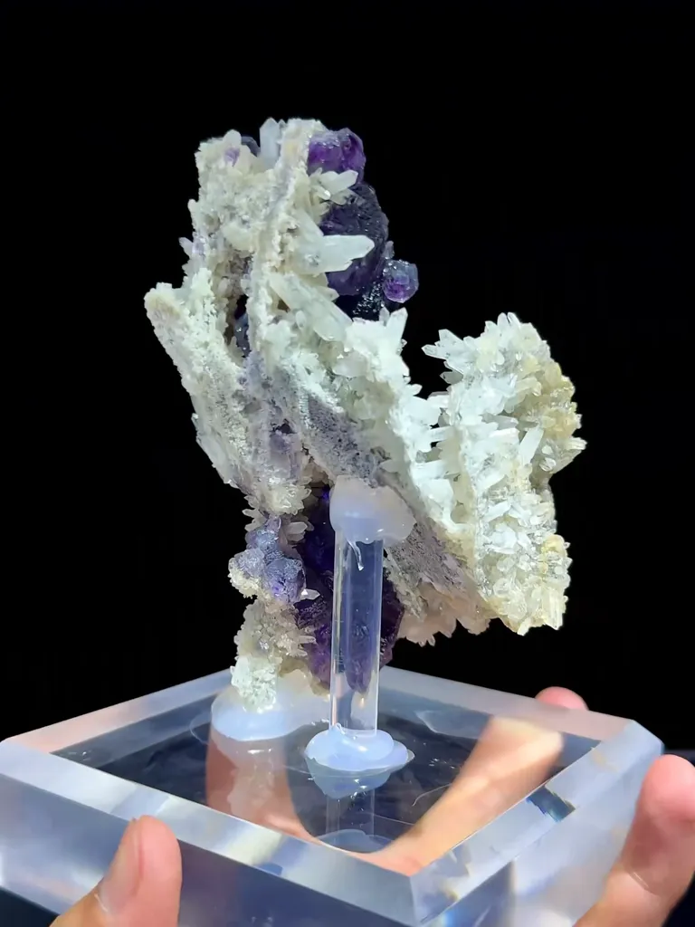 Natural Purple Fluorite and Crystal Clusters Coexist comes from Shangbao,Neimenggu 85*50*120MM - image 4