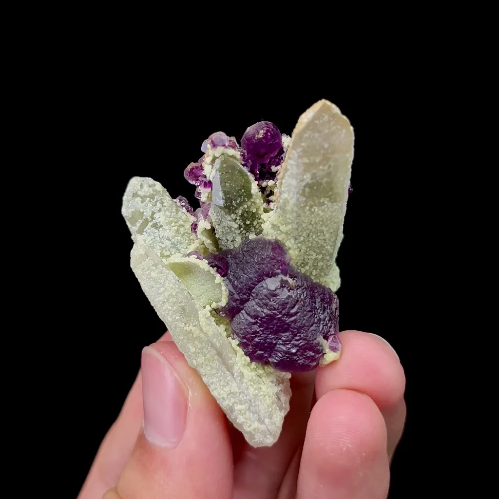 Natural Purple Fluorite and Crystal Mineral Specimen,High Quality Specimen,CHENZHOU,HUNAN,CHINA(40*30*46mm) - image 4