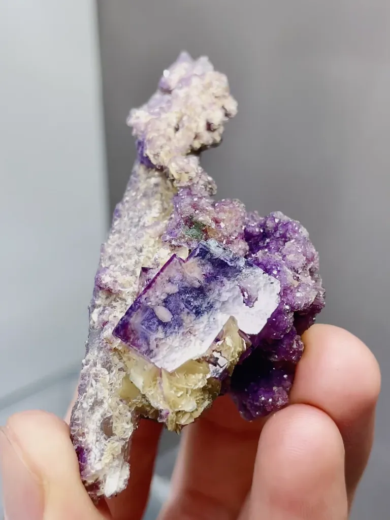 Natural Purple Fluorite and Crystal Tower coexist comes from Yaogangxian,Hunan 80*30*30MM - image 2