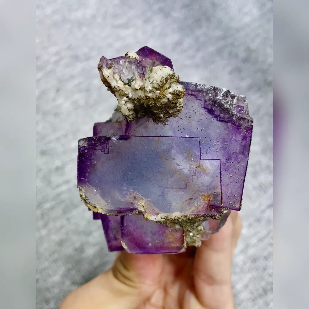 Natural Purple Fluorite and Dolomite Symbiosis comes from Yaogangxian,Hunan 60*70*65MM - image 3