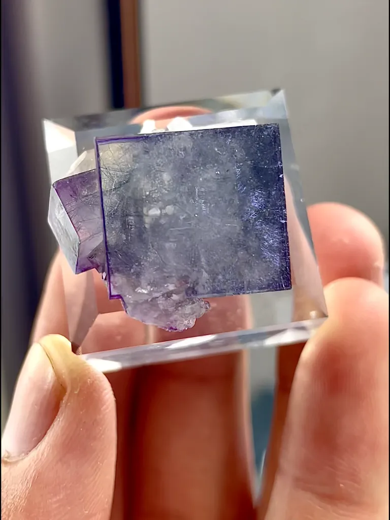 Natural Purple Fluorite and Gray Bismuth Ore Coexist comes from Yaogangxian, Hunan 25*20*15MM - image 5