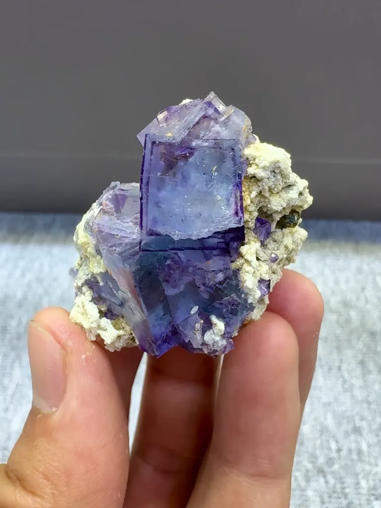 Natural Purple Fluorite and Mica comes from Yaogangxian,Hunan 40*25*30MM - image 7
