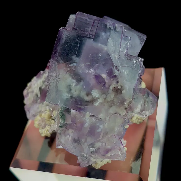 Natural Purple Fluorite and Mica, Mineral Specimen:Yaogangxian,Hunan (65*60*35MM) image