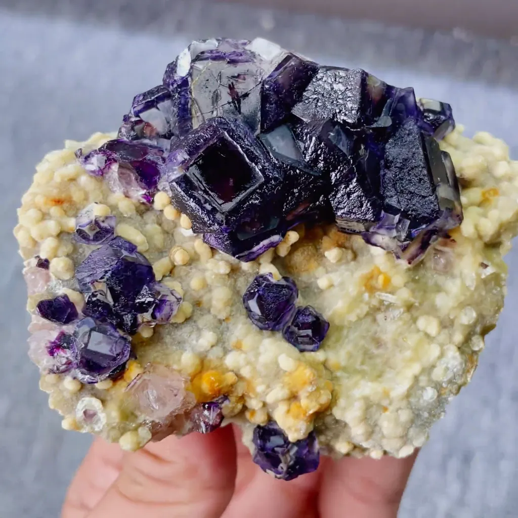Natural Purple Fluorite and Mica Symbiosis comes from Yindu,Inner Mongolia 85*75*25MM - image 6
