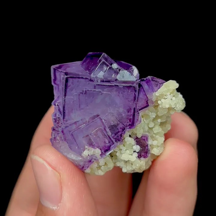 Natural Purple Fluorite and Mica,Ladder Pattern Mineral Specimen: YAOGANGXIAN (30*35*25mm) image