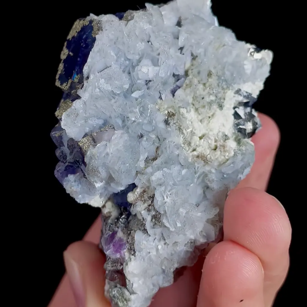 Natural Purple Fluorite and Pyrite, Mineral Specimen:Yaogangxian,Hunan (45*70*45MM) - image 5