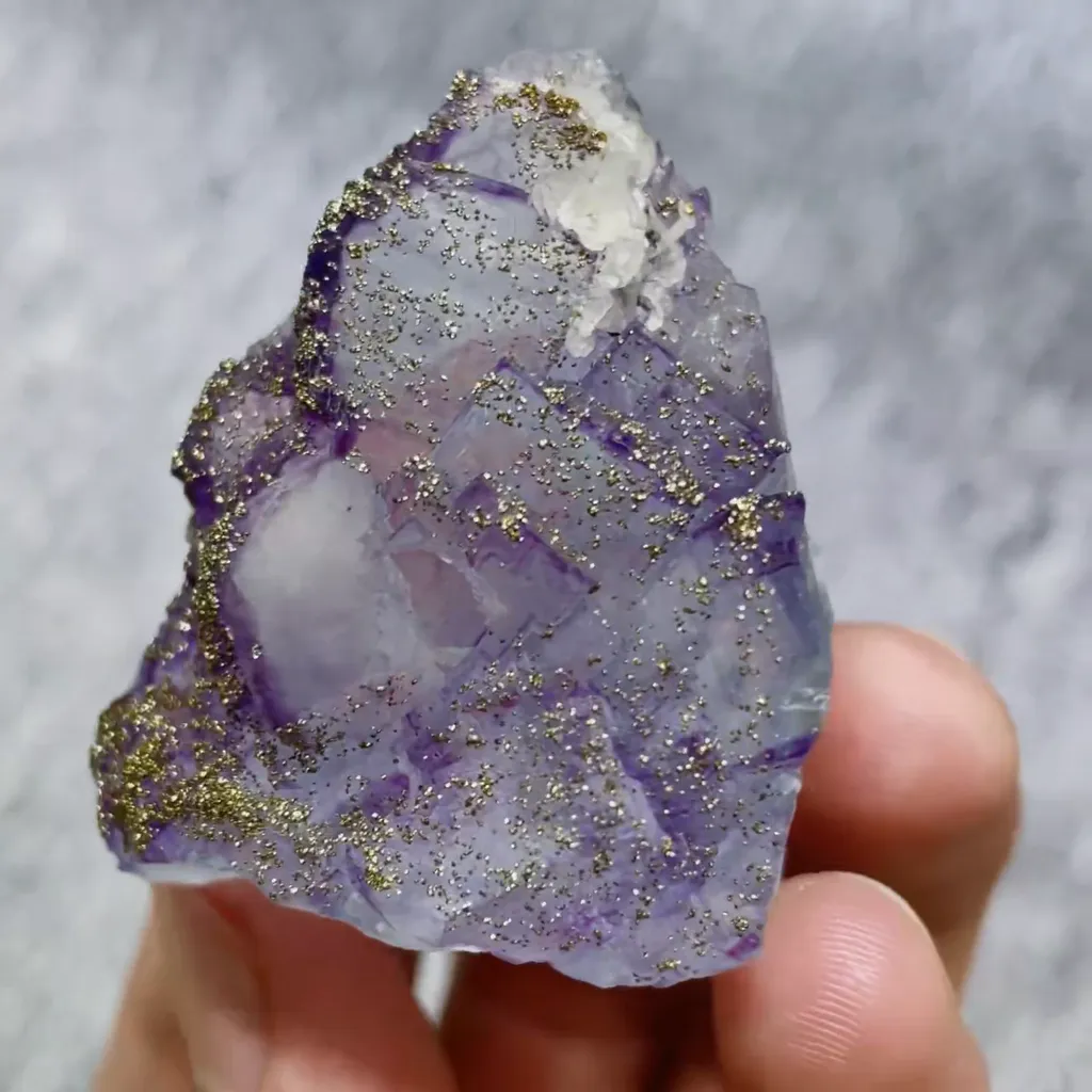 Natural Purple Fluorite and Pyrite Symbiosis comes from Yaogangxian,Hunan 35*40*30MM - image 2