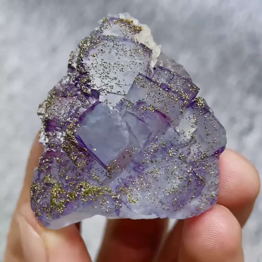 Natural Purple Fluorite and Pyrite Symbiosis comes from Yaogangxian,Hunan 35*40*30MM - image 3