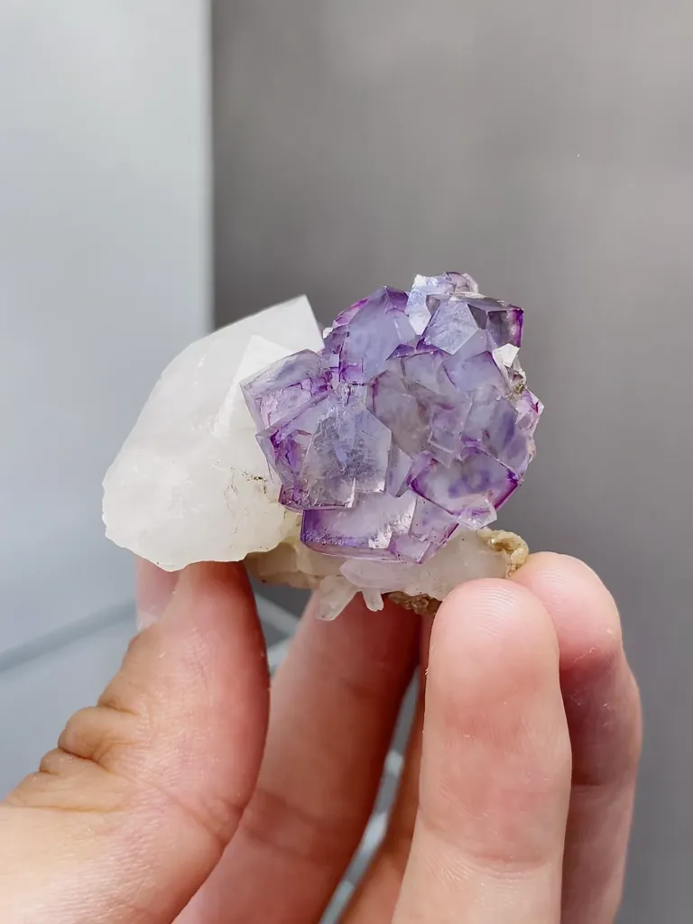 Natural Purple Fluorite and Quartz coexist comes from Yaogangxian,Hunan 50*35*35MM - image 4