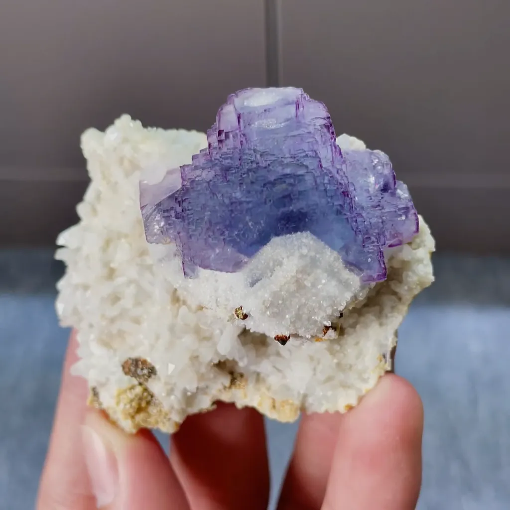 Natural Purple Fluorite and Quartz Mineral Specimen,High Quality Specimen,YAO GANG XIAN,HUNAN,CHINA(50*60*30mm) - image 3