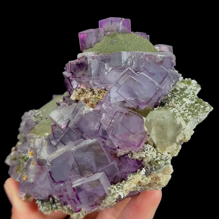 Natural Purple Fluorite and Quartz, Mineral Specimen:Yaogangxian,Hunan (105*90*55MM) - image 3