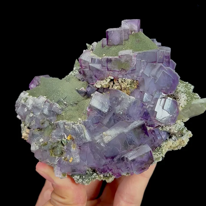 Natural Purple Fluorite and Quartz, Mineral Specimen:Yaogangxian,Hunan (105*90*55MM) image