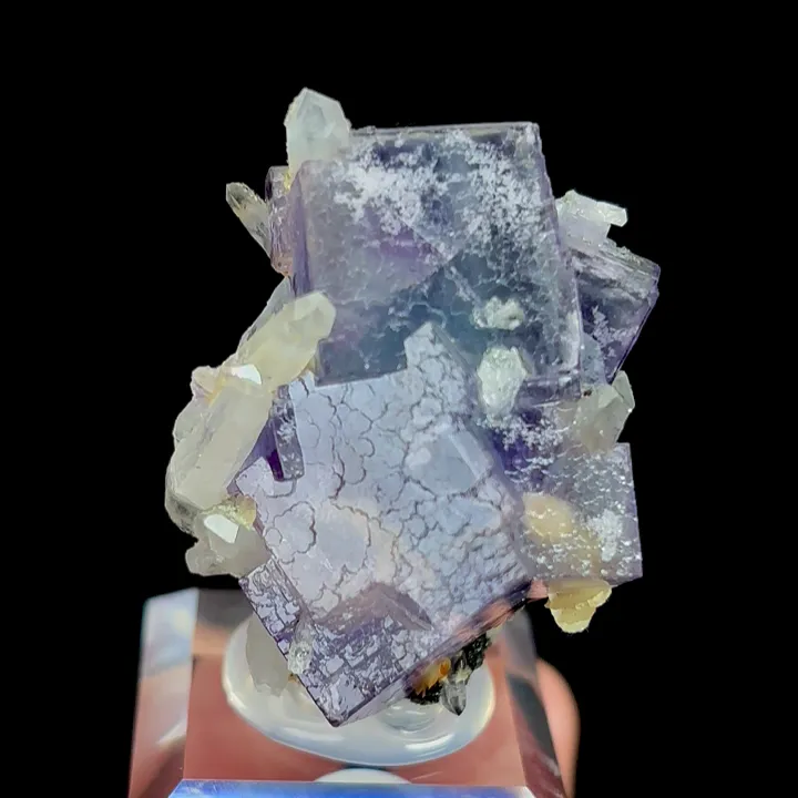Natural Purple Fluorite and Quartz, Mineral Specimen:Yaogangxian,Hunan (30*25*30MM) - image 4