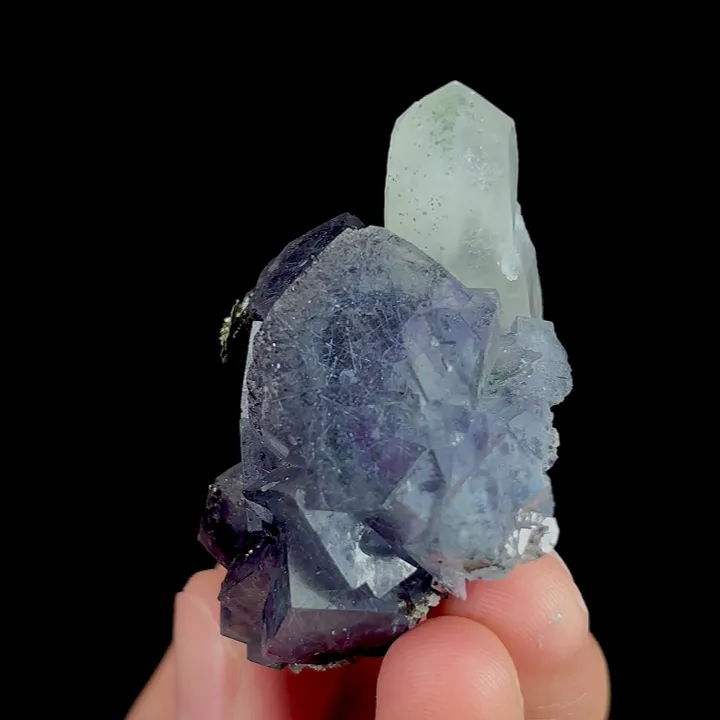 Natural Purple Fluorite and Quartz, Mineral Specimen:Yaogangxian,Hunan (40*25*50MM) - image 2