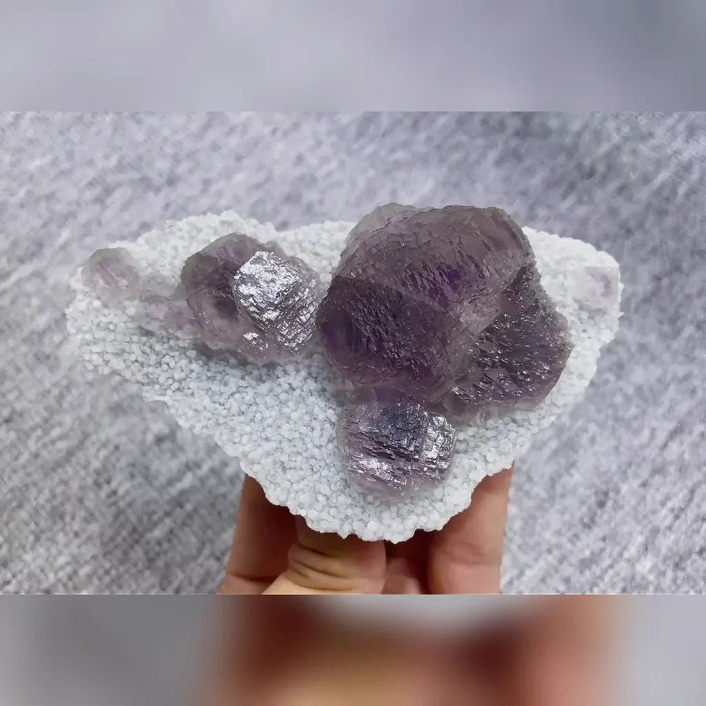 Natural Purple Fluorite and Quartz Symbiosis comes from Fujian,China 115*70*40MM - image 5