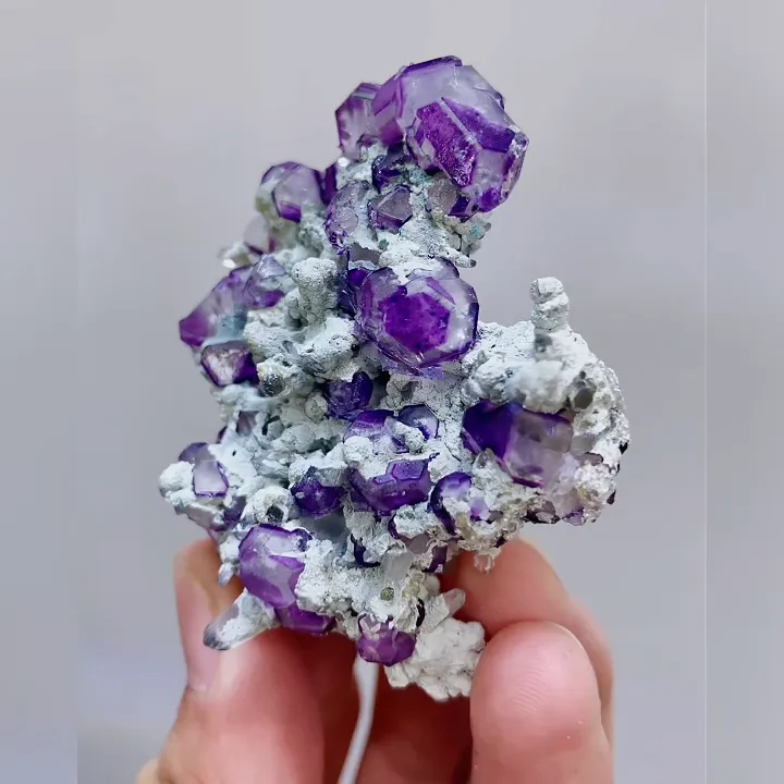 Natural Purple Fluorite and Quartz Symbiosis comes from Yindu,Inner Mongolia 50*60*20MM image
