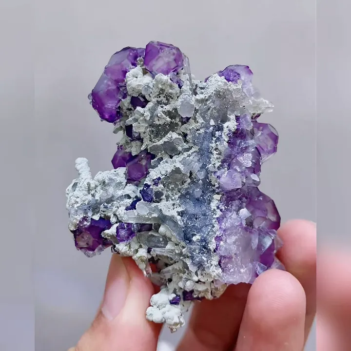 Natural Purple Fluorite and Quartz Symbiosis comes from Yindu,Inner Mongolia 50*60*20MM - image 3