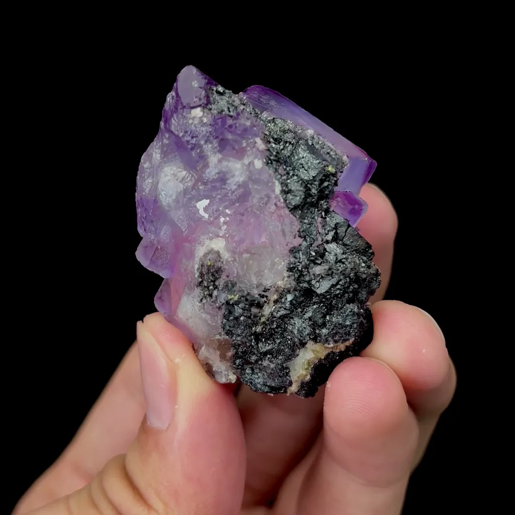 Natural Purple Fluorite and Scheelite Mineral Specimen,High Quality Specimen,YAO GANG XIAN,HUNAN,CHINA(30*45*25mm) - image 4