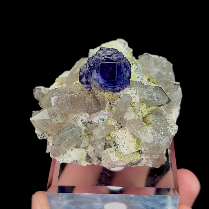 Natural Purple Fluorite and Smoky Quartz Cluster, Mineral Specimen:Yunxiao,Fujian (60*55*40MM) - image 5
