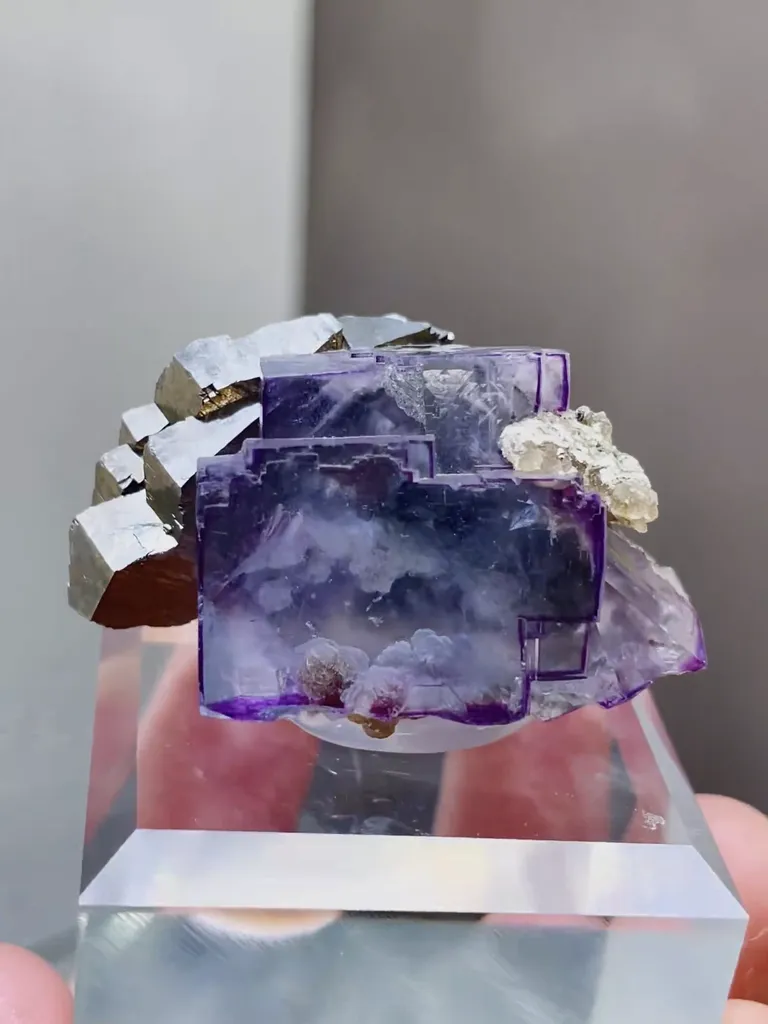 Natural Purple Fluorite coexists with Arsenopyrite comes from Yaogangxian,Hunan 40*30*20MM - image 2