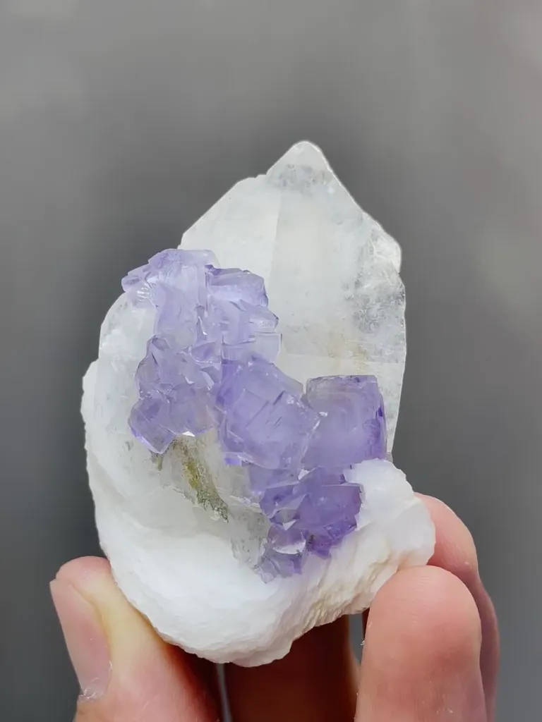 Natural Purple Fluorite coexists with Quartz and Flaky Calcite comes from Yaogangxian,Hunan 45*20*55MM image