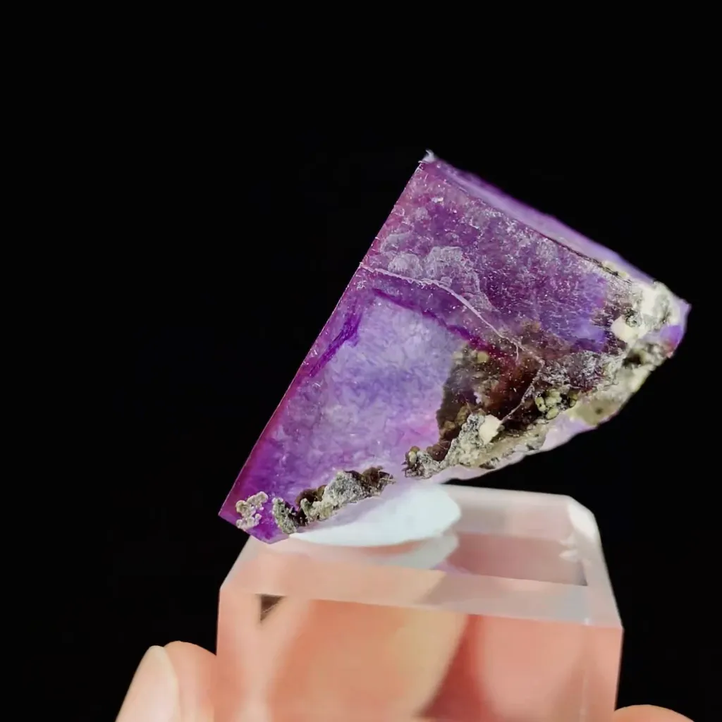 Natural Purple Fluorite comes from Yaogangxian,Hunan 30*30*25MM - image 3