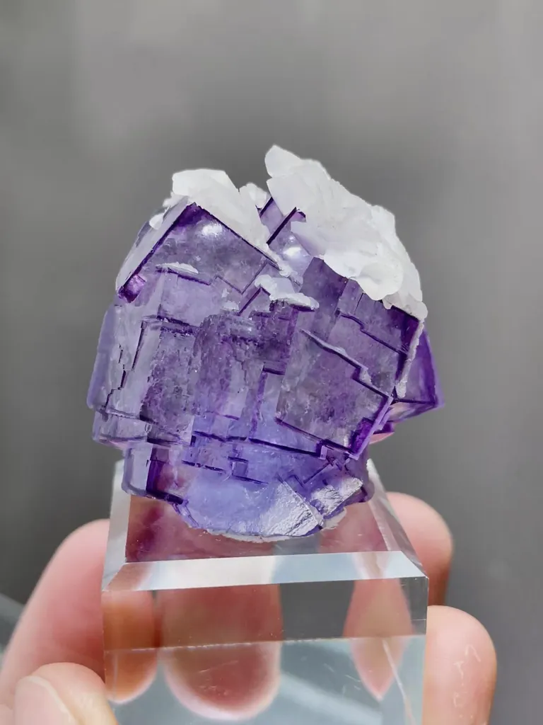 Natural Purple Fluorite comes from Yaogangxian,Hunan 35*20*30MM - image 5